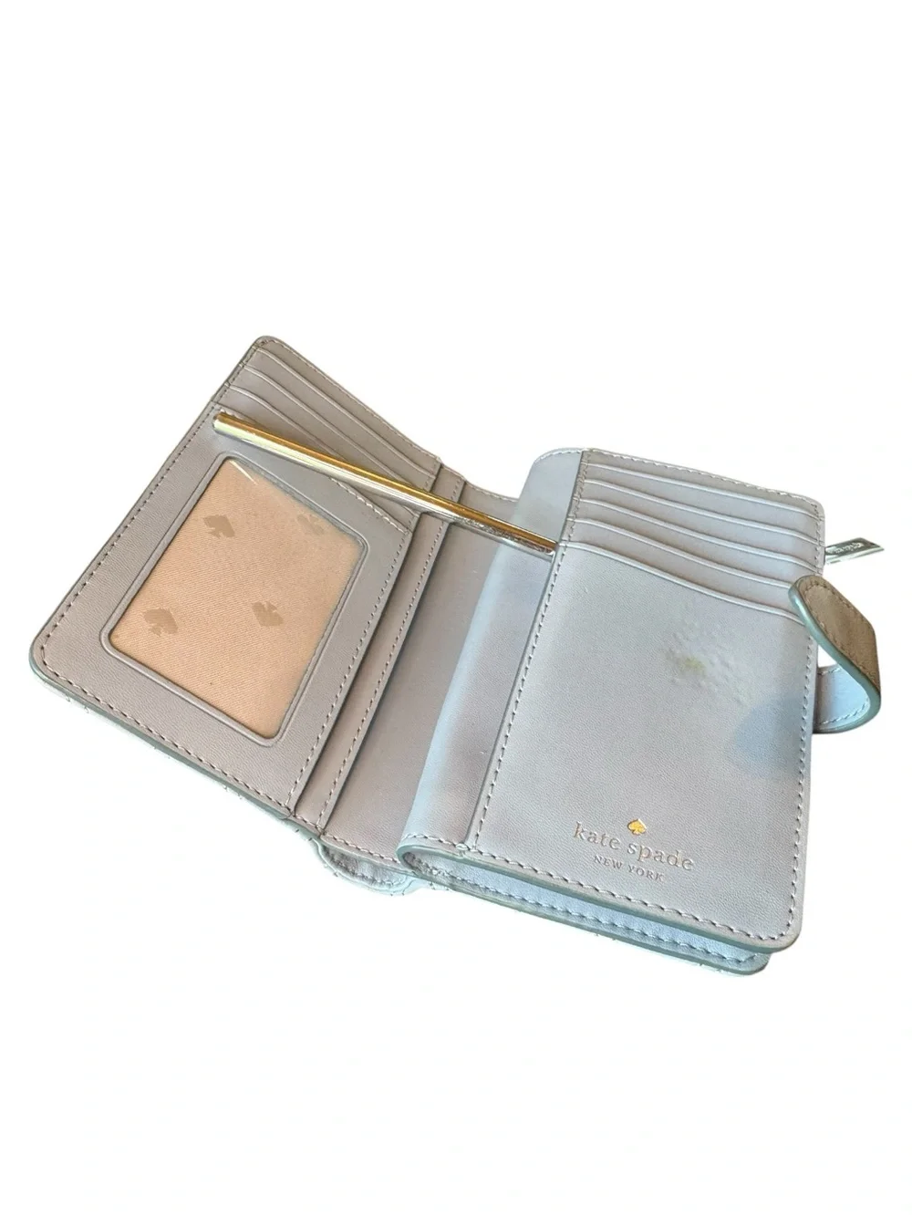 Kate Spade New York Gray Quilted Zip Around Wallet Bifold Organizer